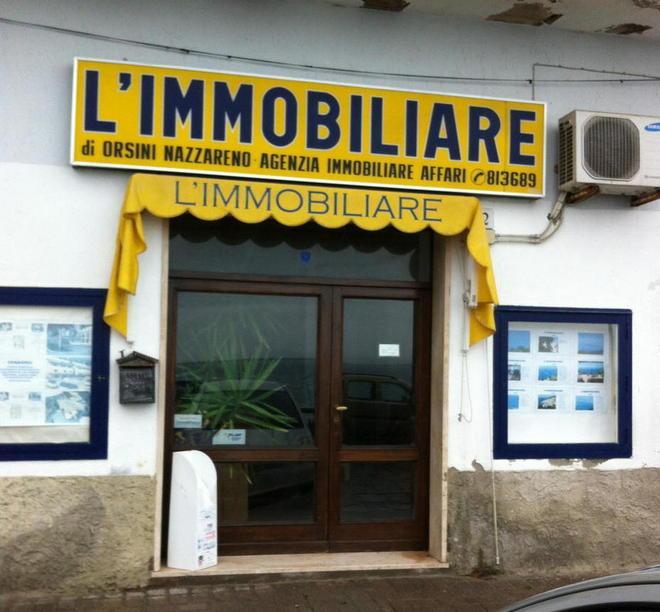 Vende case, presiede una società E gli ritirano la licenza d’agente