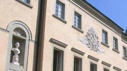 Serata all’insegna del buonumore al teatro Alfieri