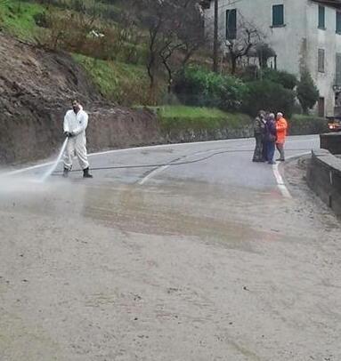 Statale 12 riaperta ma sono arrivate decine di disdette 