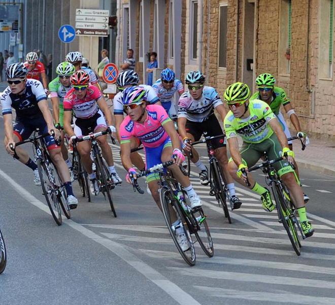 Ciclismo a San Vincenzo, divieti e traffico rivoluzionato