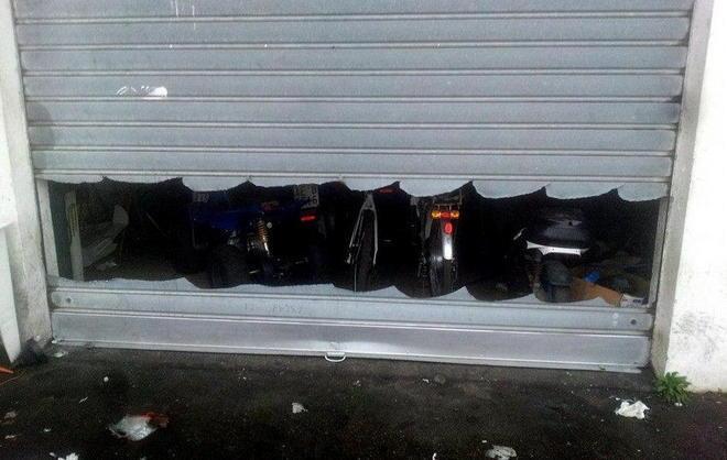 I ladri fanno razzia dentro al distributore 