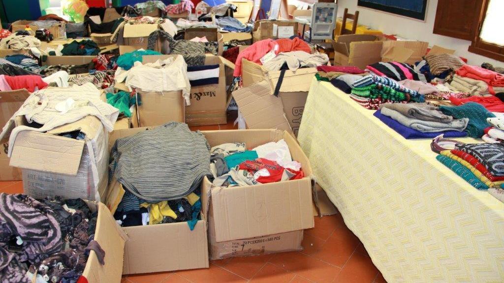 Altro che cachemire, erano peli animali. Sequestrati oltre 160.000 prodotti