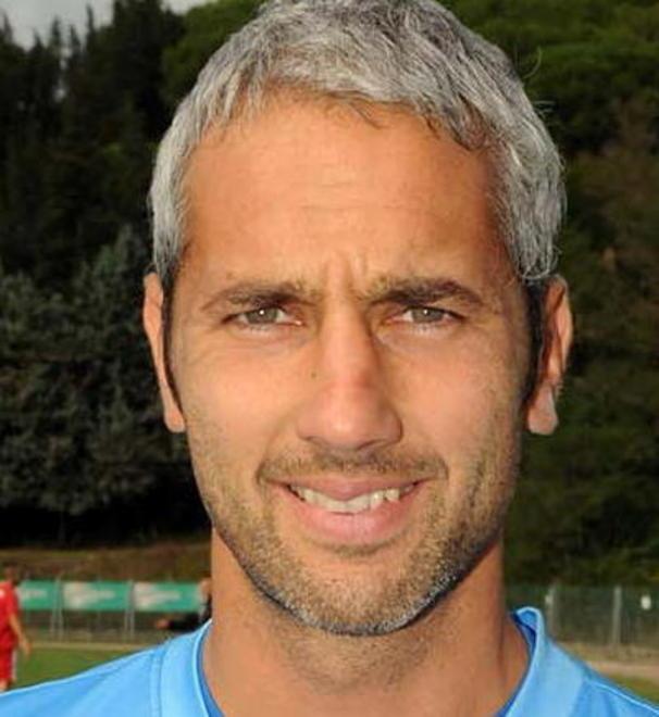 Venturina frenato dal catenaccio 