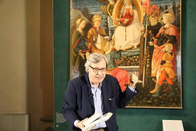 Sgarbi augura al sindaco Cenni di annegare in un canale