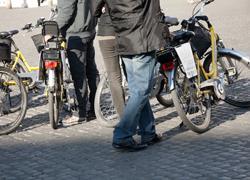 A Porcari il car-sharing si fa con bici e scooter elettrici 