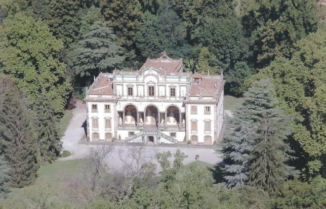 Villa Mansi è di nuovo in vendita 