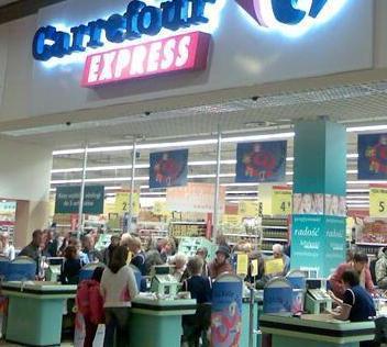 Carrefour, rinnovati i contratti di solidarietà 