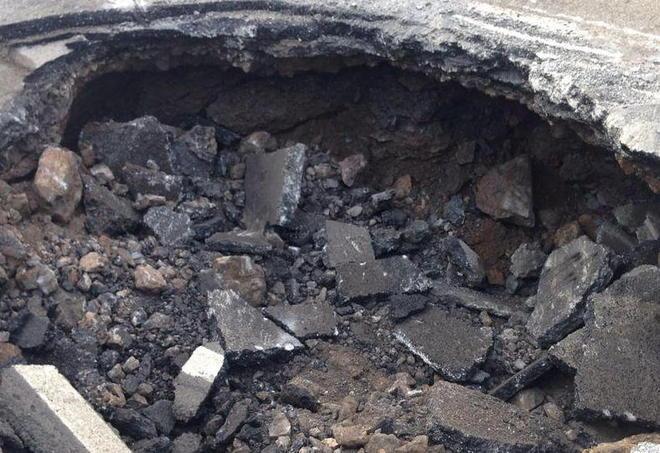 Piano, colmata la voragine Rio spera nella riapertura 