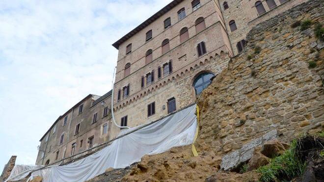 Le mura rinasceranno già con la Bit