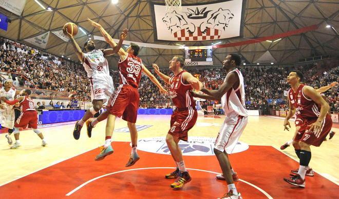 Ecco 100mila euro per il palasport 