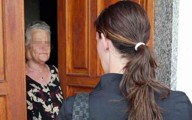 «Siamo dottoresse», e rubano oro e soldi 