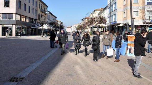 Un sondaggio per sapere cosa vogliono i commercianti