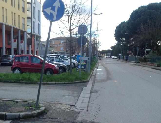 Fermata per un controllo, muore 
