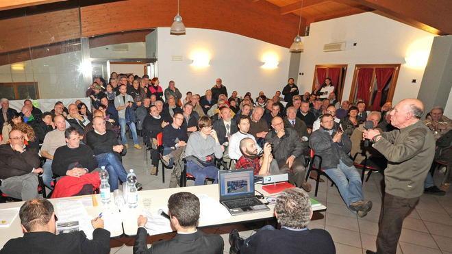 La Piana sott’acqua accusa i nuovi vivai «Ma sono regolari?»