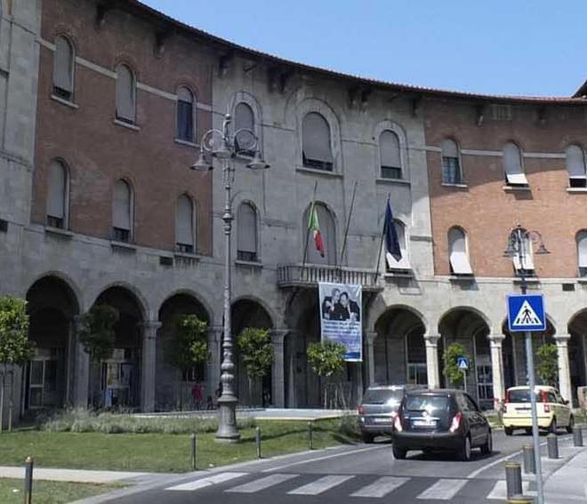 «Il flop dei derivati costa tre milioni ai cittadini» 