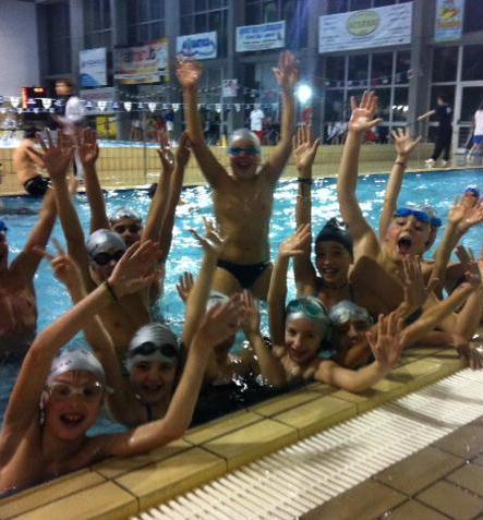 Nuoto: grande successo a Massarosa per i giovani atleti dell’Acqua Sport