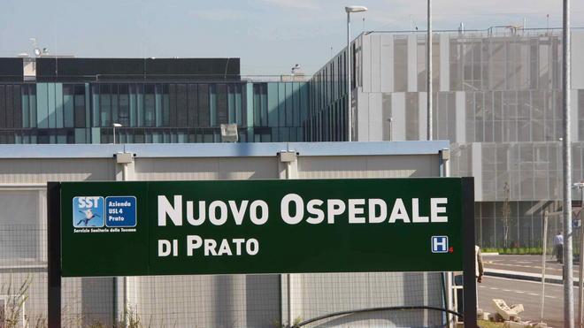 Cinque stelle, ispezione a sorpresa al nuovo ospedale di Prato