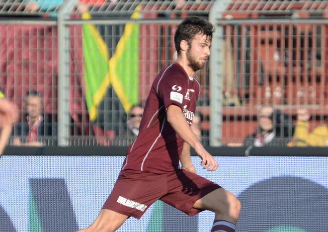 Andrea Gasbarro porta avanti il Livorno con un gol, poi torna