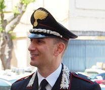 Rapine, caccia alla banda del passepartout 