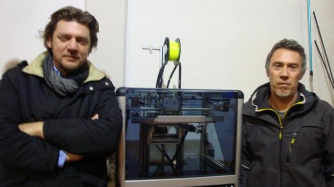 La prima stampante in 3D creata da azienda di Montemurlo - VIDEO
