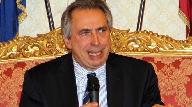 Il sindaco Cosimi di nuovo sotto scorta