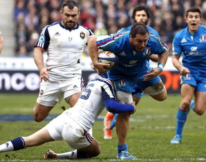 L’Italia tiene un tempo, poi i Bleus dilagano 