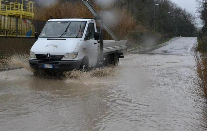 «Ogni volta che piove finiamo sott’acqua» 