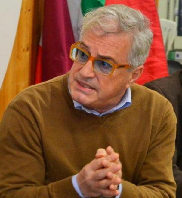 «Lamberti non usi il simbolo» 