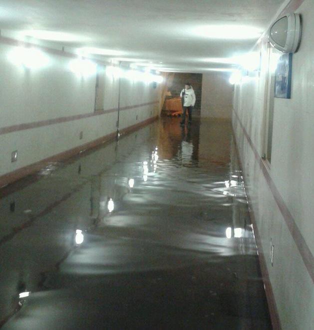 Allagamenti e traffico ko È il giorno del maltempo 