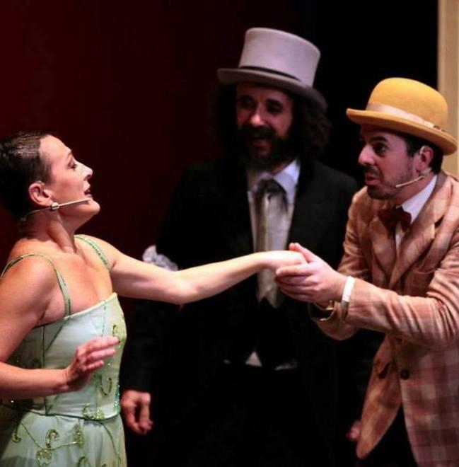 Al Politeama in scena “Il cappello di paglia di Firenze” 
