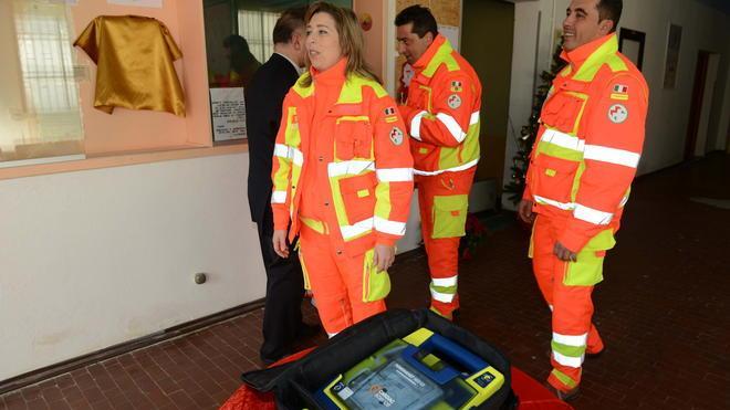 Le società sportive imparano a usare i defibrillatori