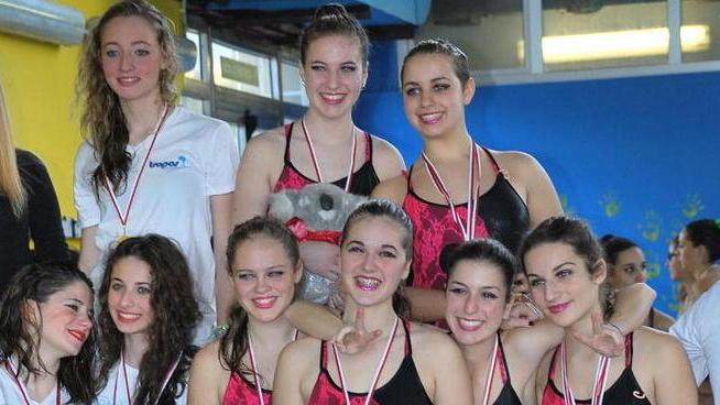 Sincro, otto medaglie per le atlete dell’Azzurra Prato