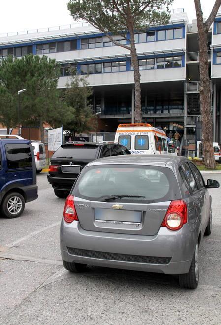 Parcheggiare all’ospedale non costerà più di 3,5 euro 