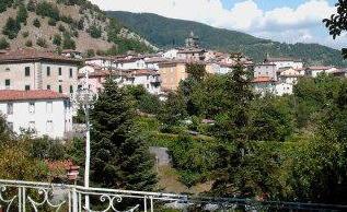 Villa Collemandina senz’acqua per lavori