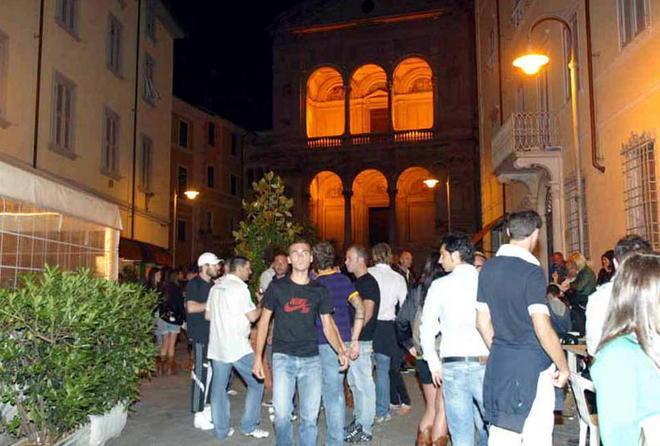 Ztl, a caccia di altri parcheggi Pronto il patto per la notte
