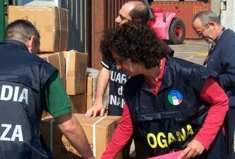 Scarpe fatte in Cina spacciate per italiane sequestrate 1200 paia