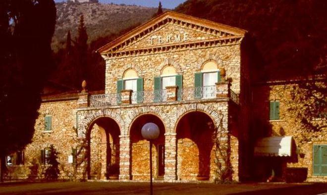 Antenna a Grotta Giusti questione di sopravvivenza