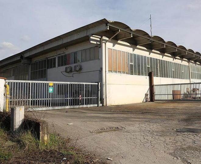 Colpito da una mola: è grave 