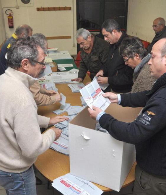 Costagli al Take Away coi giovani, apericena per Valentini