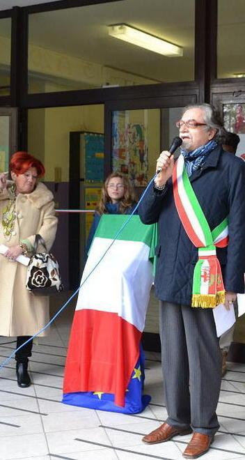 A scuola il degrado lo cancellano i genitori 