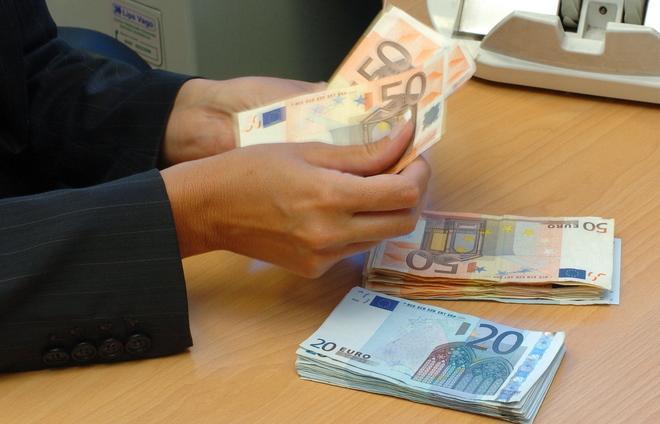 Nei guai Madame banca: «Agli amici 1,7 milioni di euro»