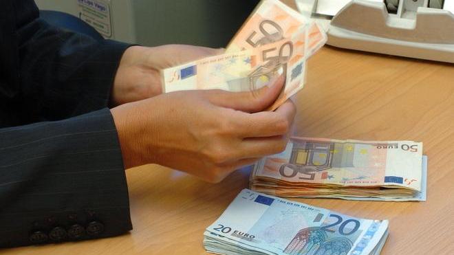 Nei guai Madame banca: «Agli amici 1,7 milioni di euro»