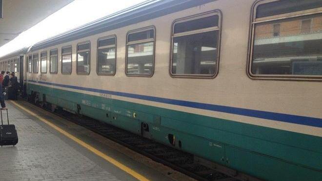 Ritardi sulla linea Pisa-La Spezia per un falso allarme investimento