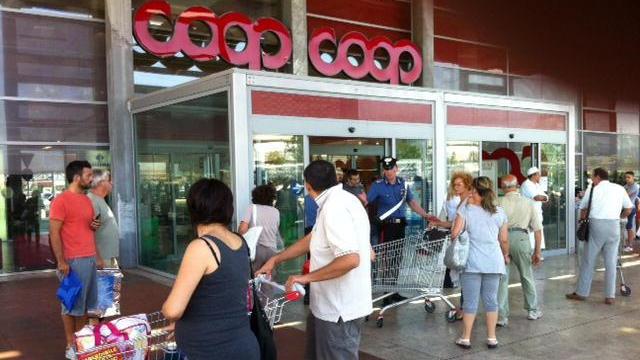 Scippata di tremila euro nel parcheggio del Parco Prato