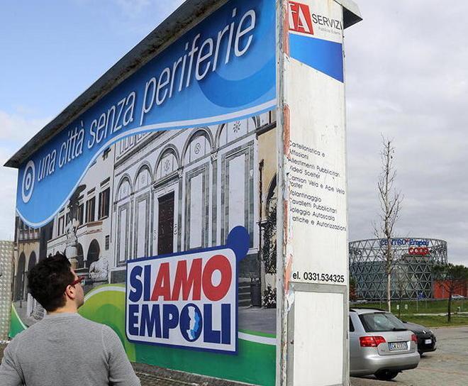 Primarie, il collegio dei garanti: «Spese del maxi-manifesto in conto a Torrigiani» 