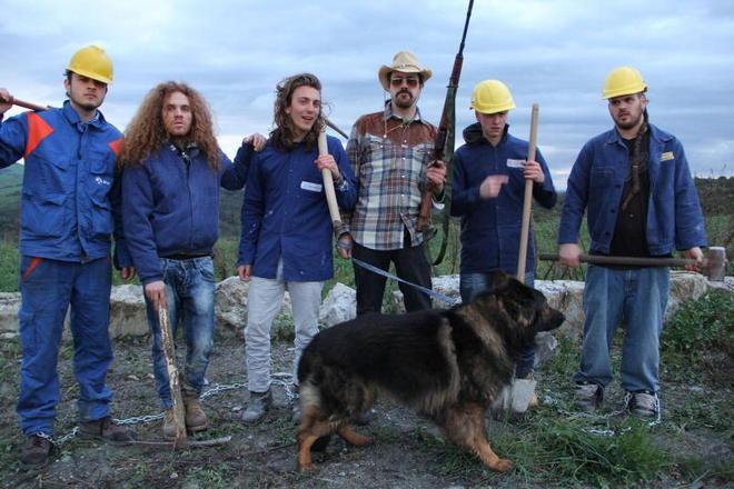Un ponte-reportage tra Volterra ferita e la Francia 