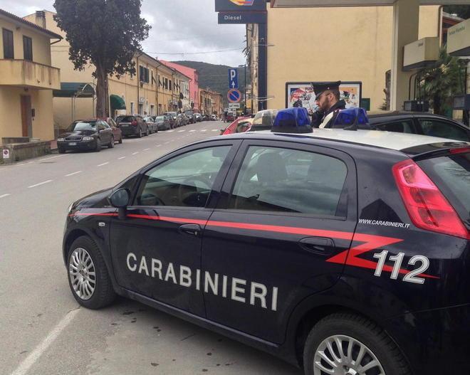 Violenza su minori, arrestato 