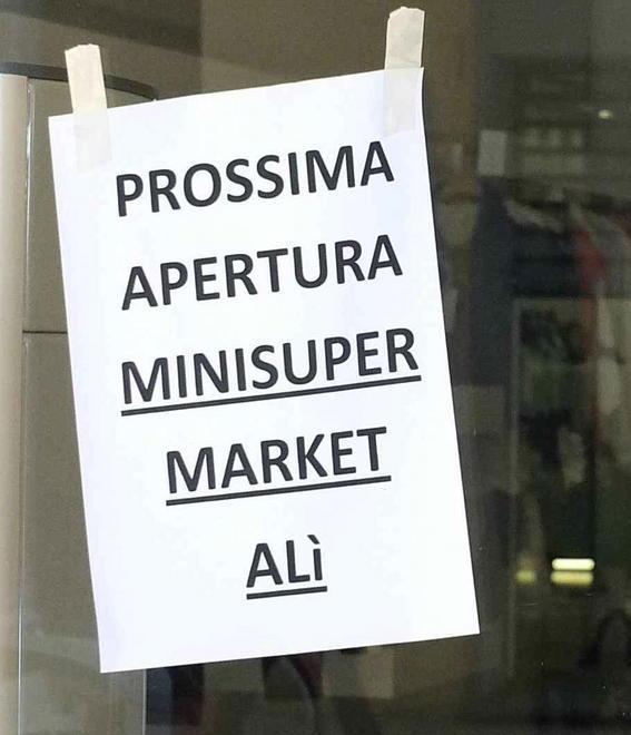 Il commercio ambulante cresce con le licenze agli stranieri 