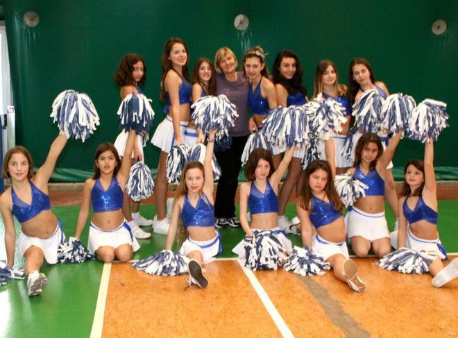 “Six Roses”, in campo anche le piccole cheerleaders 