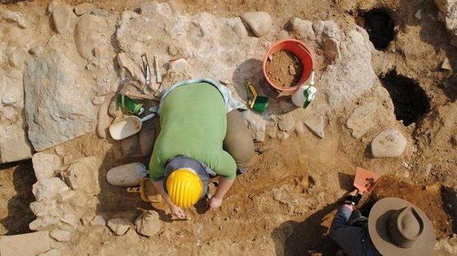 «Serve una campagna di scavi archeologici»